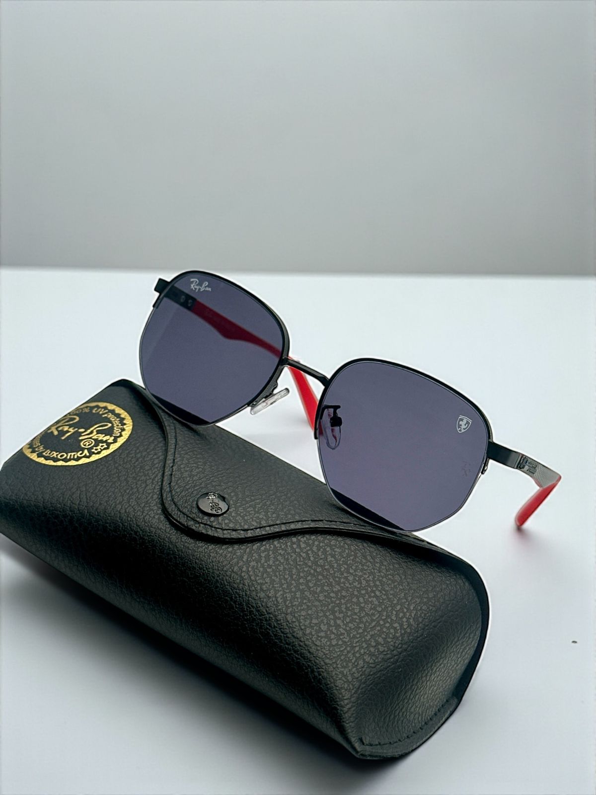 GAFAS RAYBAN FERRARI