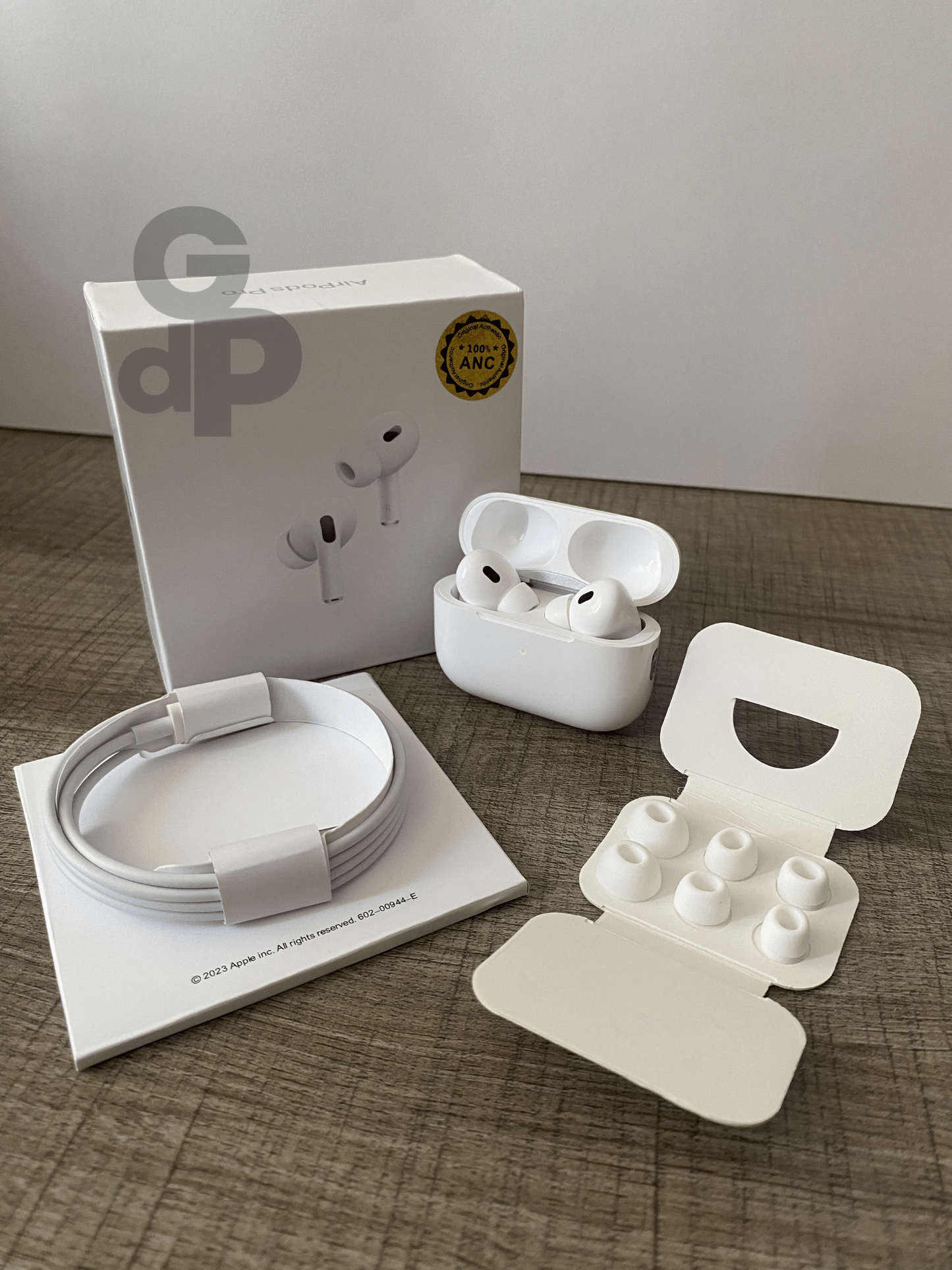 AIRPODS PRO 2DA GENERACIÓN 1.1 SELLO DORADO ANC🥇