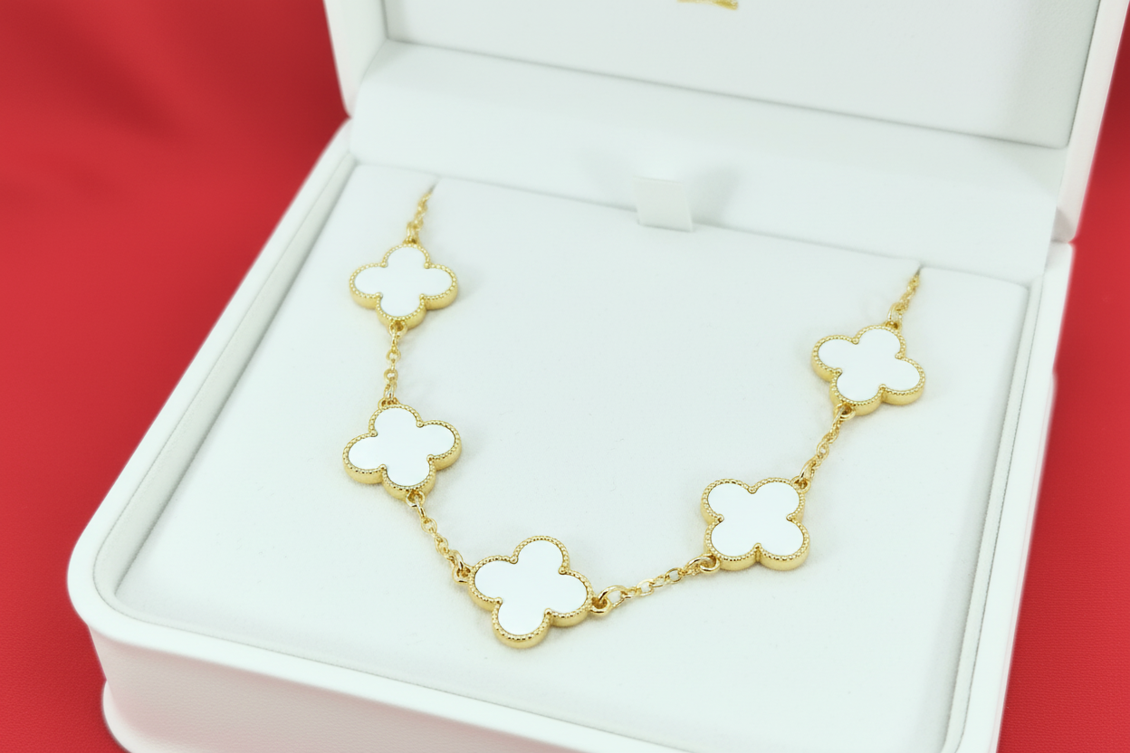 COLLAR VAN CLEEF RODINADO 5 TREBOLES